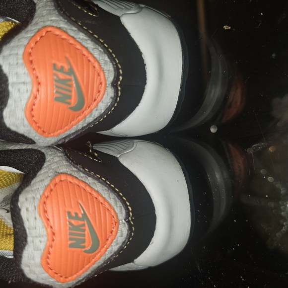 Nike Air Max Gray and Yellow Sneakers with Mesh Upper and White Midsole - Picture 6 of 11